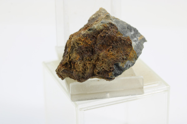 Pyrotín 2