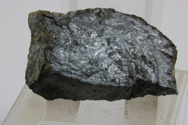 Antimonit