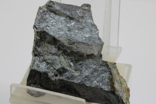 Antimonit