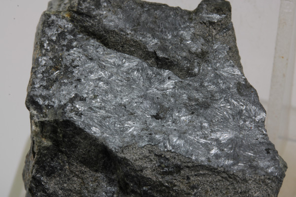 Antimonit 1